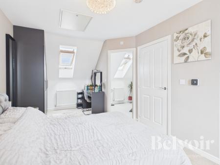 4 bedroom Semi-detached house for sale in Birchfield Way, Telford, TF3