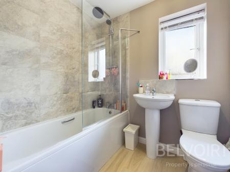 4 bedroom Semi-detached house for sale in Birchfield Way, Lawley, Telford, TF3