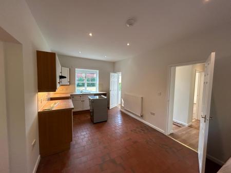 2 bedroom Cottage to let in Coach House Cottage, Wellington, TF6