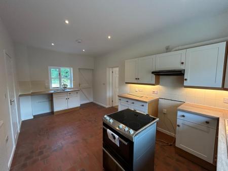 2 bedroom Cottage to let in Coach House Cottage, Wellington, TF6