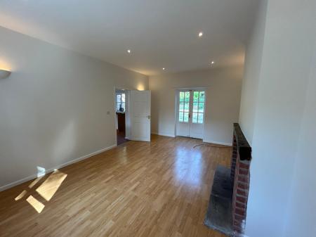 2 bedroom Cottage to let in Coach House Cottage, Wellington, TF6