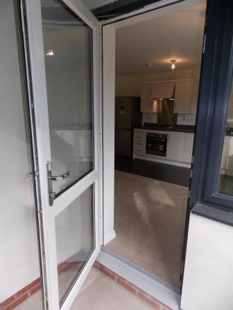 2 bedroom Flat to let in Ketley Park Road, Ketley, TF1