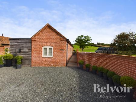 3 bedroom Barn for sale in Grange Farm Barns, Grange Lane, Redhill, Telford, TF2