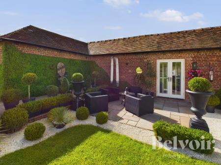 3 bedroom Barn for sale in Grange Farm Barns, Grange Lane, Redhill, Telford, TF2