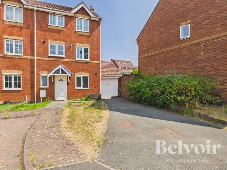 3 bedroom Town house for sale in Finchale Avenue, Priorslee, Telford, TF2