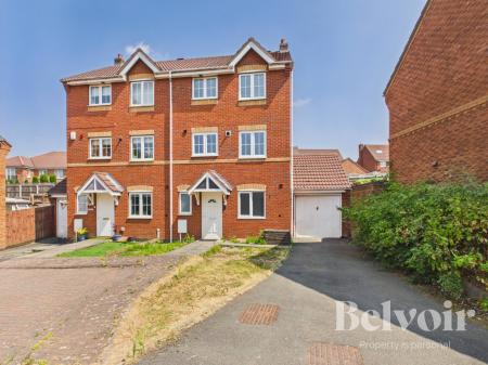 3 bedroom Town house for sale in Finchale Avenue, Priorslee, Telford, TF2