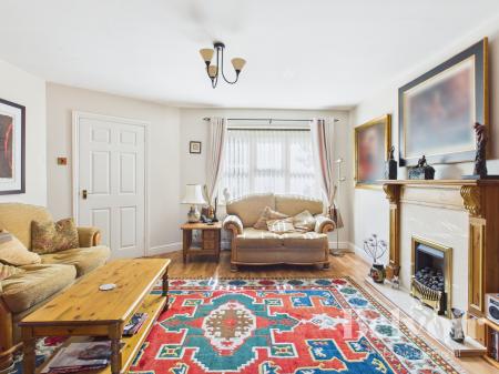 3 bedroom Semi-detached house for sale in Reynolds Drive, Oakengates, Telford, TF2