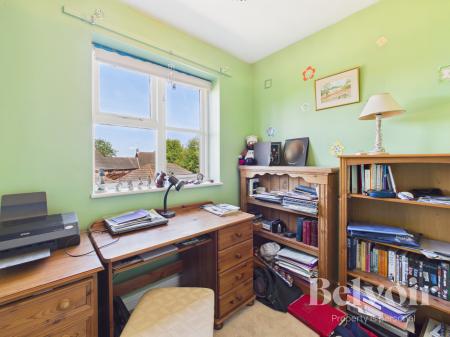 3 bedroom Semi-detached house for sale in Reynolds Drive, Oakengates, Telford, TF2