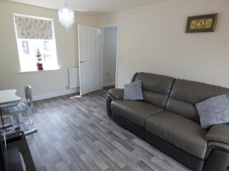 4 bedroom Detached house to let in Maxfield Crescent, Lawley Village, Telford, TF3