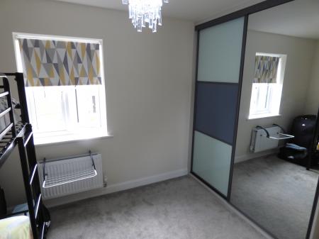 4 bedroom Detached house to let in Maxfield Crescent, Lawley Village, Telford, TF3