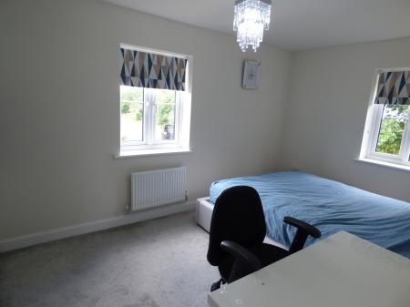 4 bedroom Detached house to let in Maxfield Crescent, Lawley Village, Telford, TF3