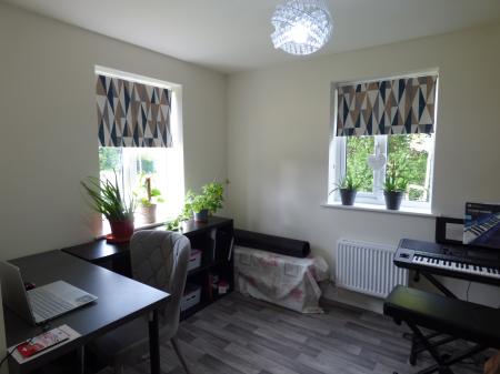 4 bedroom Detached house to let in Maxfield Crescent, Lawley Village, Telford, TF3