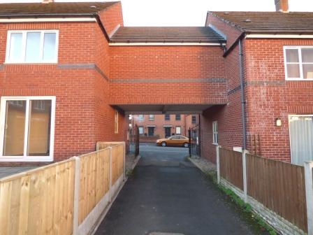 3 bedroom Terraced House to let in Charlton Row, Charlton Street, Wellington, TF1