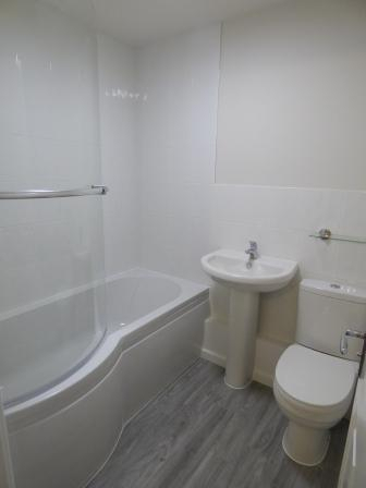 3 bedroom Terraced House to let in Charlton Row, Charlton Street, Wellington, TF1
