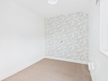 2 bedroom Semi-detached house for sale in Rhodes Avenue, Dawley, Telford, TF4