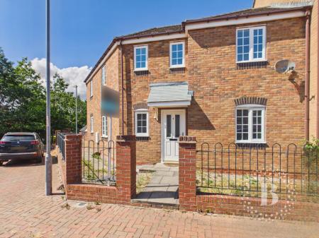3 bedroom Semi-detached house for sale in Bricklin Mews, Hadley, Telford, TF1