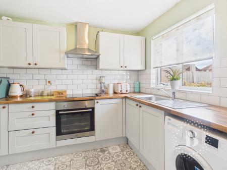 3 bedroom End of terrace house for sale in Hollybirch Grove, St. Georges, Telford, TF2