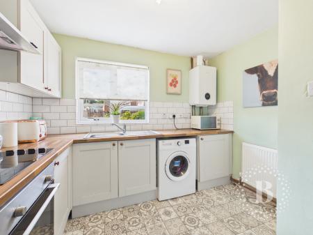 3 bedroom End of terrace house for sale in Hollybirch Grove, St. Georges, Telford, TF2