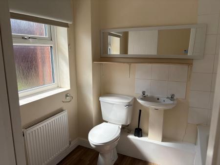 1 bedroom Terraced House to let in St Giles Close, Wellington, TF1
