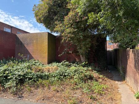 1 bedroom Terraced House to let in St Giles Close, Wellington, TF1