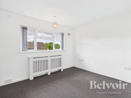 3 bedroom Flat to let in Hill Road, Overdale, Telford, TF3