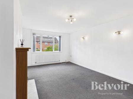 3 bedroom Flat to let in Hill Road, Overdale, Telford, TF3
