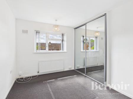3 bedroom Flat to let in Hill Road, Overdale, Telford, TF3
