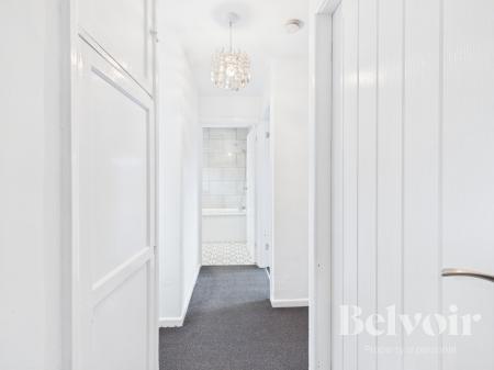 3 bedroom Flat to let in Hill Road, Overdale, Telford, TF3
