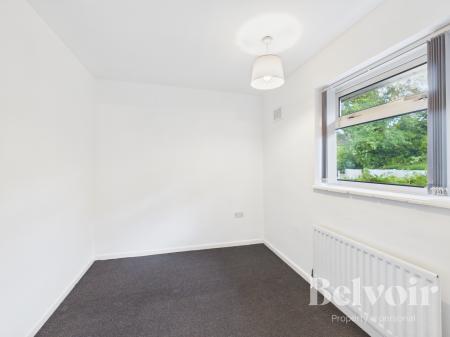 3 bedroom Flat to let in Hill Road, Overdale, Telford, TF3