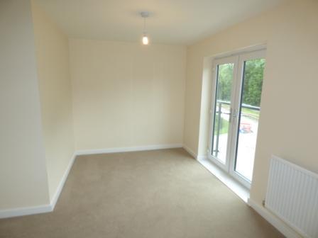 5 bedroom Semi-detached house to let in Bridle Walk, Donnington, Telford, TF2