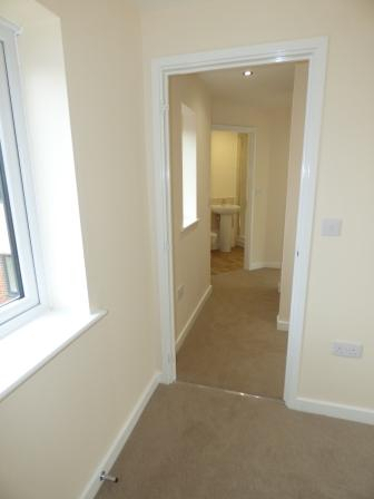 5 bedroom Semi-detached house to let in Bridle Walk, Donnington, Telford, TF2