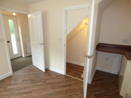 5 bedroom Semi-detached house to let in Bridle Walk, Donnington, Telford, TF2