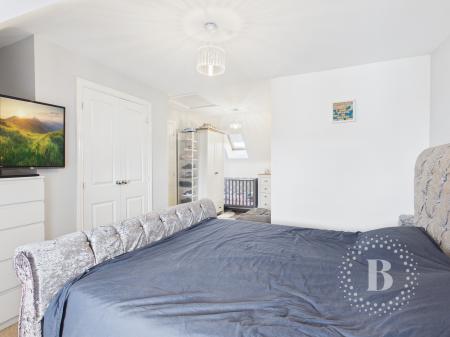 4 bedroom Town house for sale in Birchfield Way, Lawley, Telford, TF3