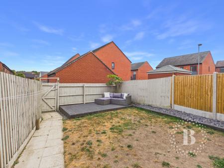 4 bedroom Town house for sale in Birchfield Way, Lawley, Telford, TF3