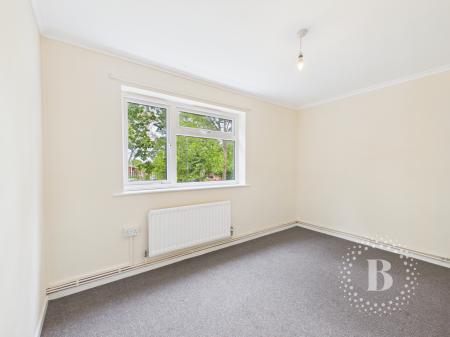 2 bedroom Flat for sale in Withywood Drive, Malinslee, Telford, TF3
