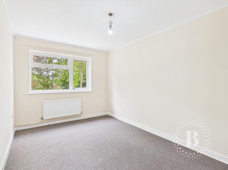 2 bedroom Flat for sale in Withywood Drive, Malinslee, Telford, TF3