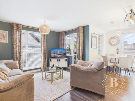 2 bedroom Flat for sale in Upton Walk, Ketley, Telford, TF1
