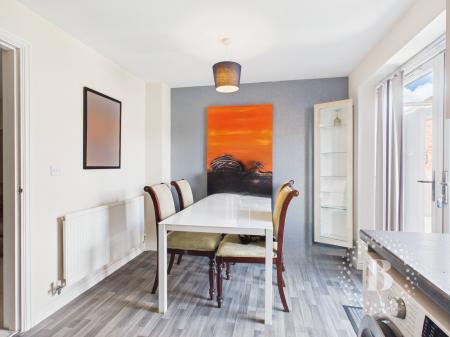 3 bedroom Semi-detached house for sale in Birchfield Way, Lawley, Telford, TF3