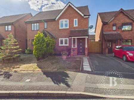 2 bedroom Semi-detached house for sale in Guests Close, Donnington, Telford, TF2