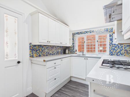 4 bedroom Terraced House for sale in Haygate Road, Wellington, Telford, TF1