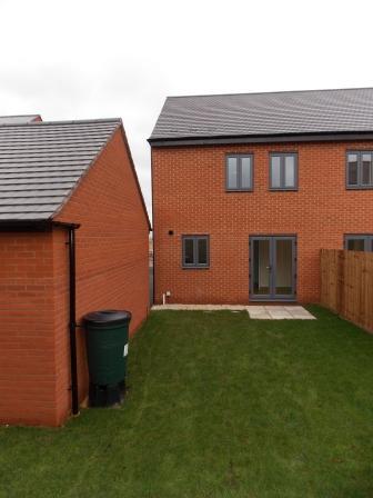 3 bedroom Semi-detached house to let in The Foxholes, Lawley Village, Telford, TF3