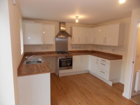 3 bedroom Semi-detached house to let in The Foxholes, Lawley Village, Telford, TF3