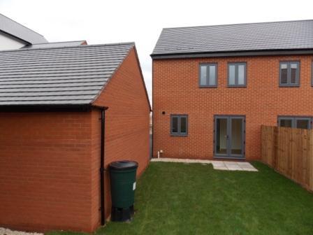 3 bedroom Semi-detached house to let in The Foxholes, Lawley Village, Telford, TF3