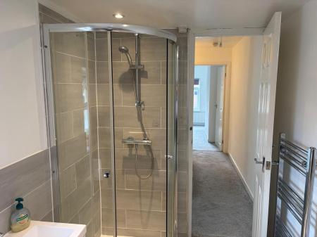 2 bedroom Terraced House to let in Church Street, St. Georges, Telford, TF2