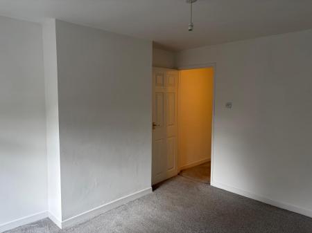 2 bedroom Terraced House to let in Church Street, St. Georges, Telford, TF2