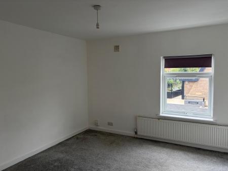 2 bedroom Terraced House to let in Church Street, St. Georges, Telford, TF2