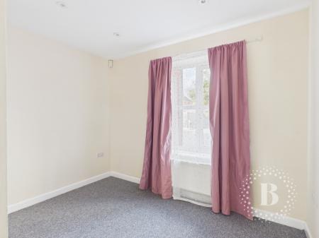 2 bedroom Flat for sale in Captain Webb Drive, Dawley, TF4