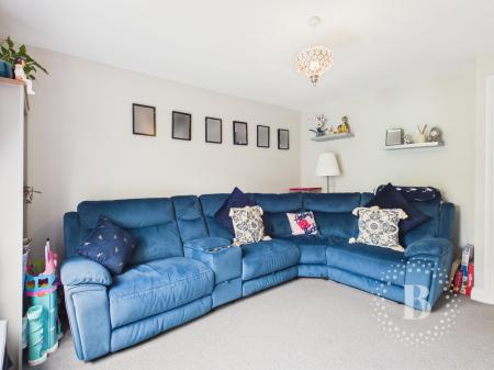 3 bedroom Terraced House for sale in Brands Farm Way, Randlay, Telford, TF3