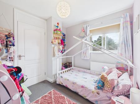 3 bedroom Terraced House for sale in Brands Farm Way, Randlay, Telford, TF3