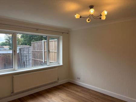3 bedroom Terraced House to let in Burford, Brookside, Telford, TF3